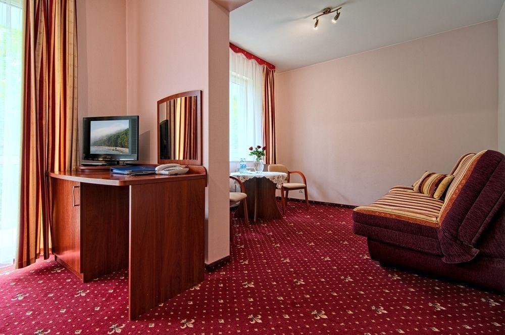 Spa Baginski & Chabinka Мендзиздрое Екстериор снимка